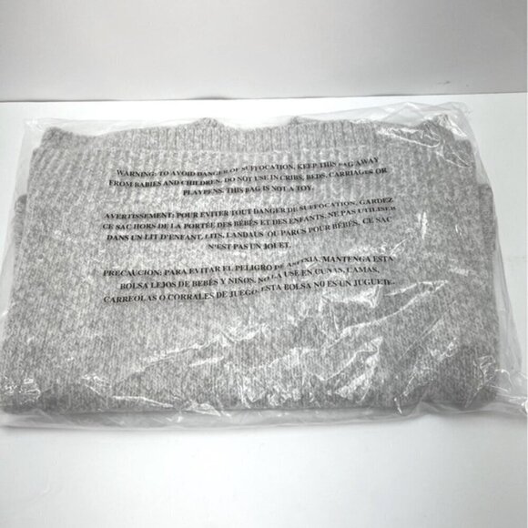 Penningtons - Women's Addition Elle Grey Knit Sweater. Size: 1X.  NWT (1563) - Picture 7 of 9